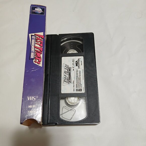 Fast Times at Ridgemont High 1996 VHS Tape Sean Penn Phoebe Cates -Bundle & Save - Picture 3 of 3